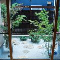 エコ竹フェンスと地元の景石で心落ち着く坪庭に 備前市Y様