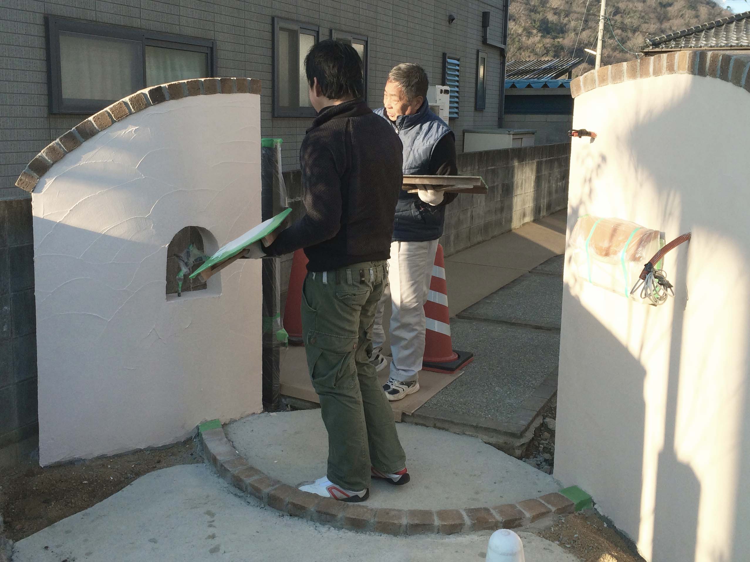 今、再び注目されている「塗り壁」の魅力とは？ | 岡山で建材・エクステリアの事なら三井商会へ